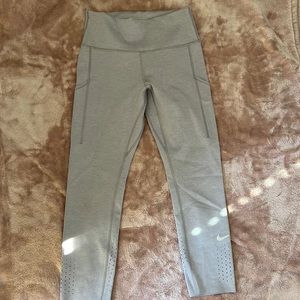 Nike leggings